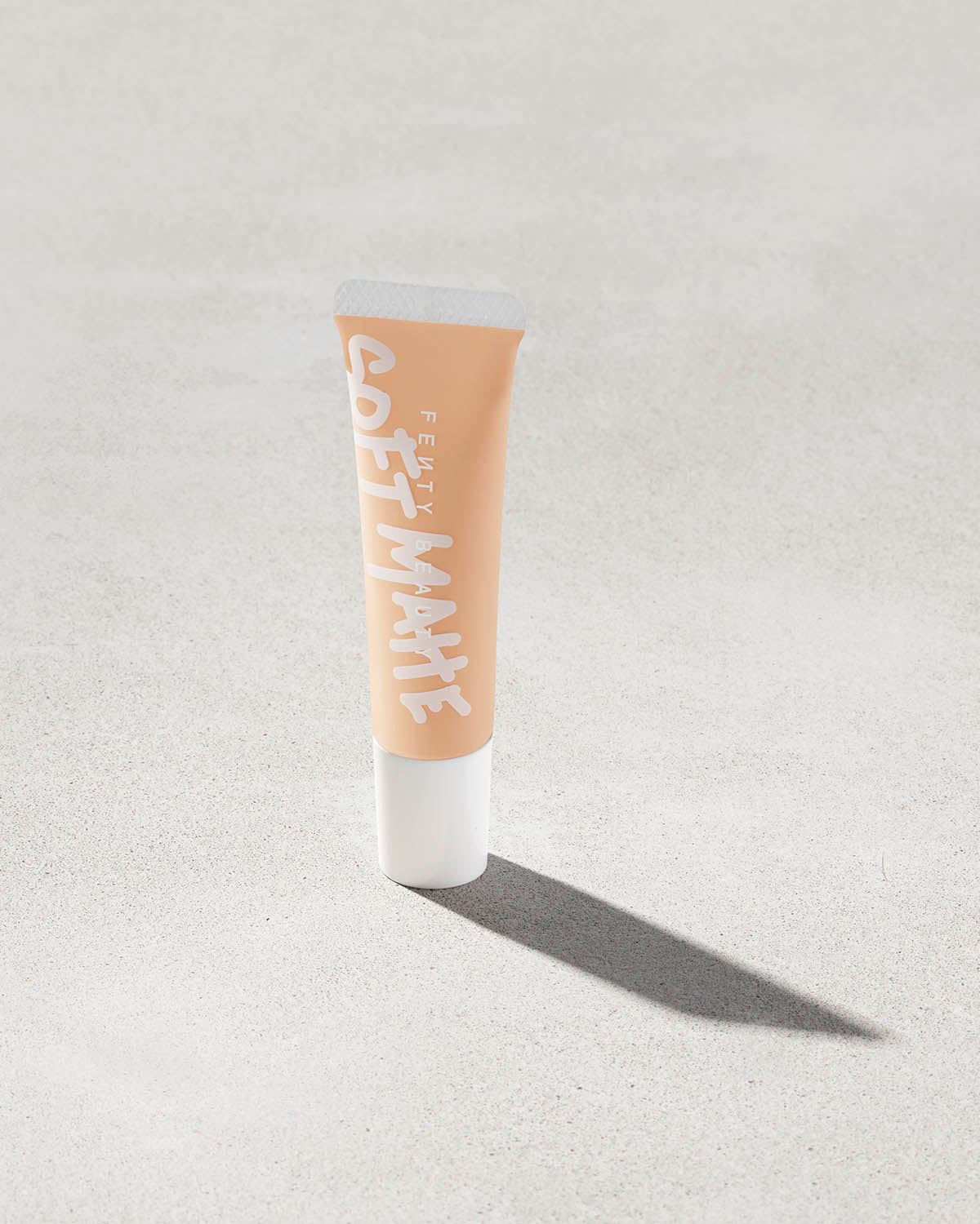 Mini Pro Filt’r Soft Matte Longwear Foundation