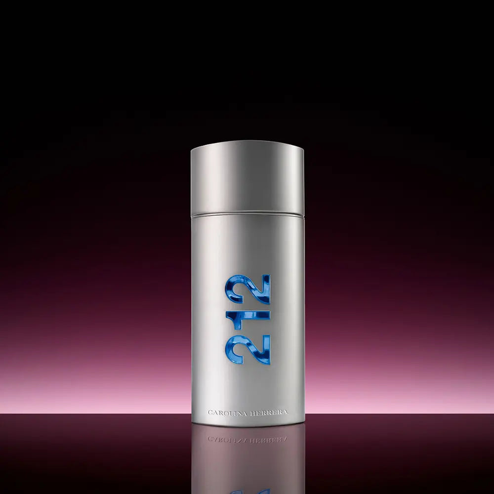 Carolina Herrera 212 NYC Men Eau de Toilette