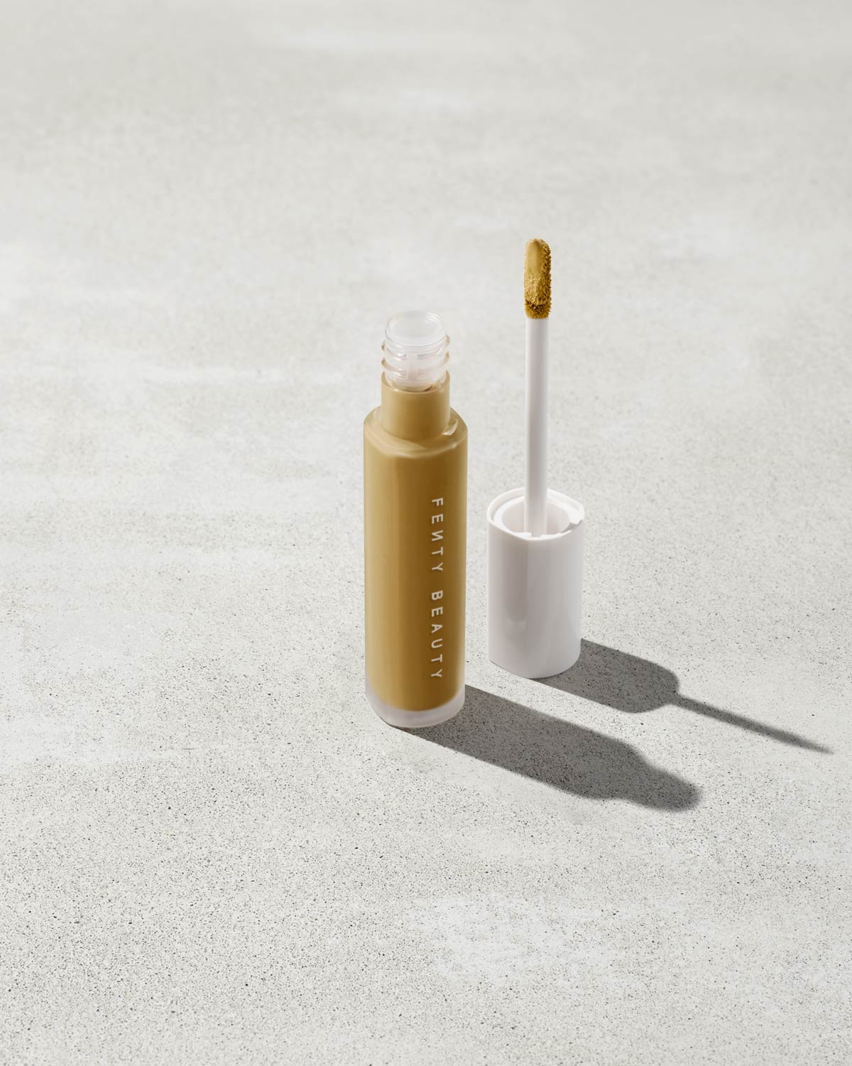 Pro Filt’r Instant Retouch Concealer