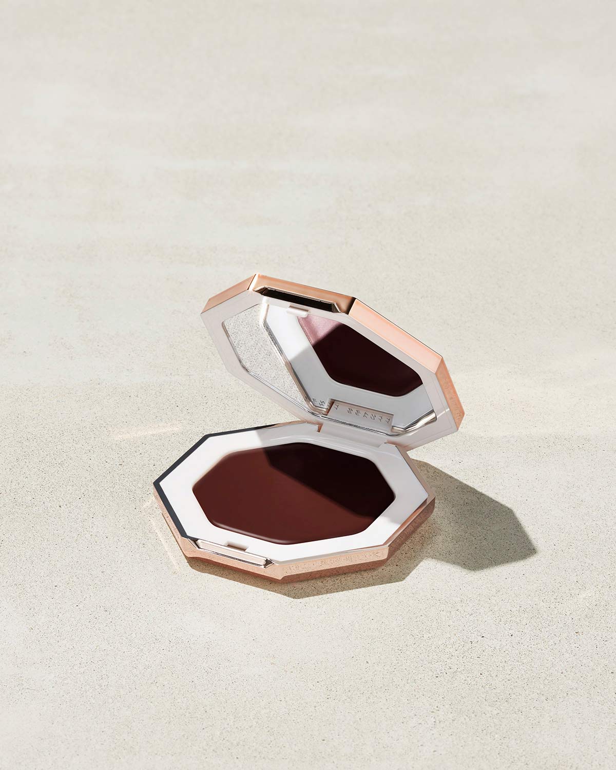 Cheeks Out Freestyle Cream Bronzer