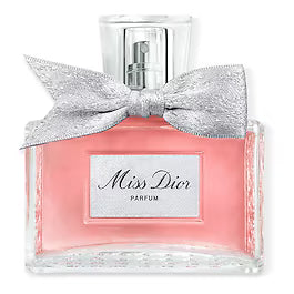 Miss Dior Parfum – Intense Floral, Fruity & Woody Notes