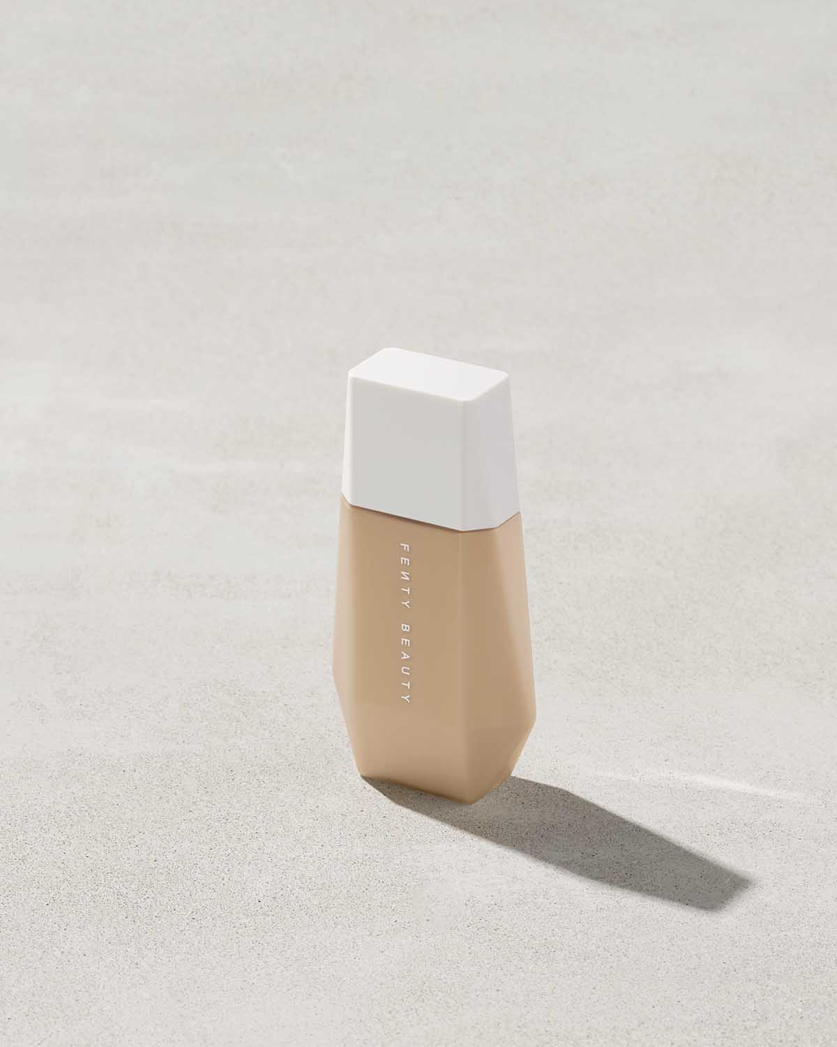 Eaze Drop Lightweight Blurring Skin Tint