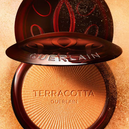 Terracotta Luminizer – Illuminating Powder (96 % Natural-Origin Ingredients)