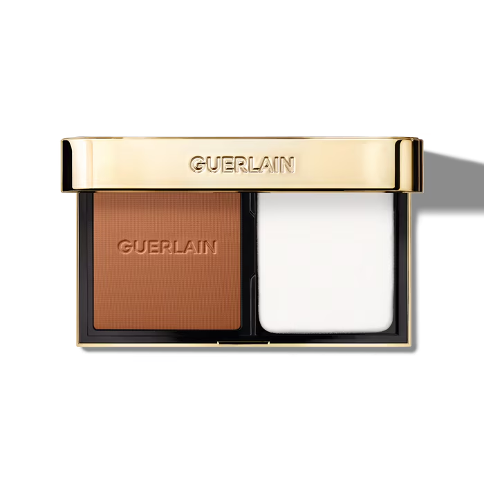 Parure Gold Skin Control – Ultra-Fine Matte Compact Foundation