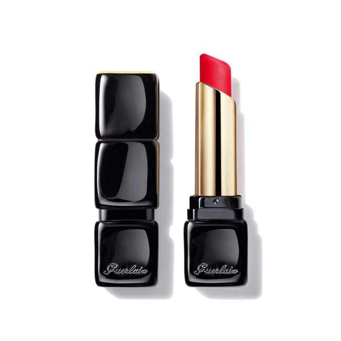 Illuminating Matte Lipstick – 16-Hour Comfort