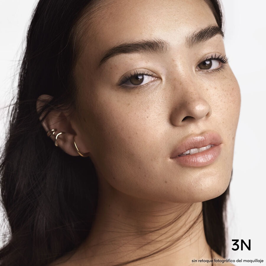 Natural Perfection Corrector – 24-Hour Wear, No Transfer