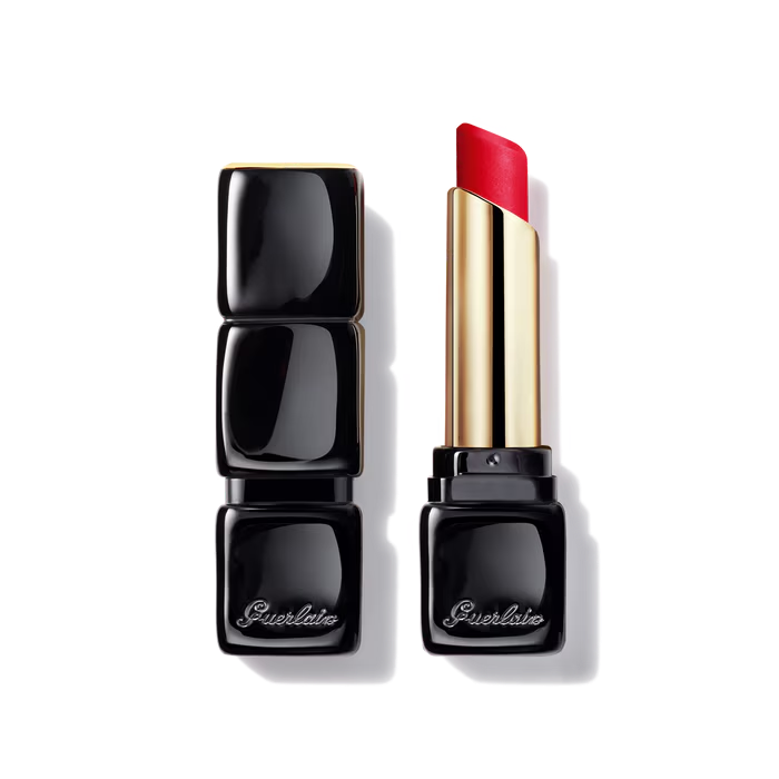 Illuminating Matte Lipstick – 16-Hour Comfort