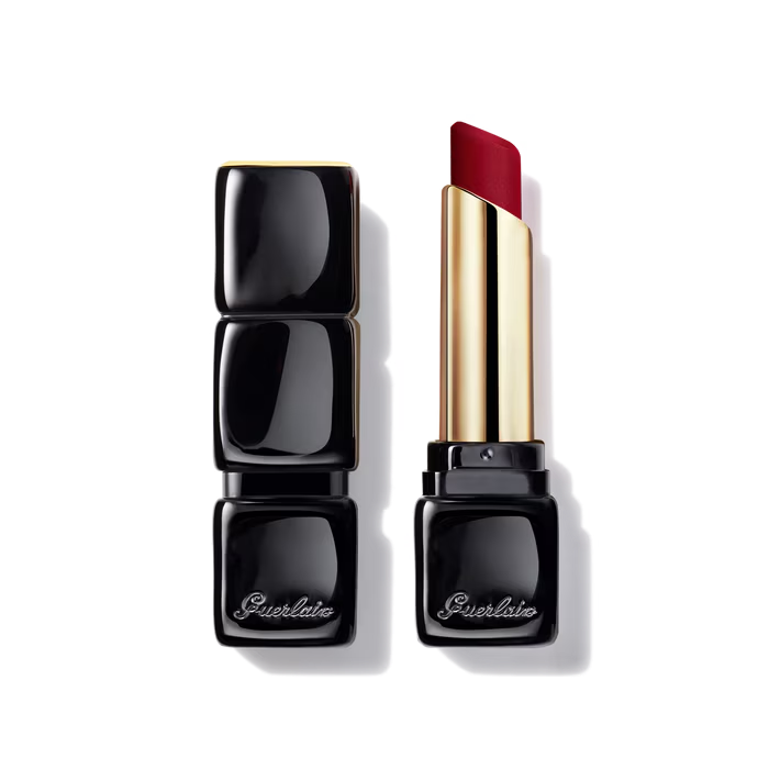 Illuminating Matte Lipstick – 16-Hour Comfort