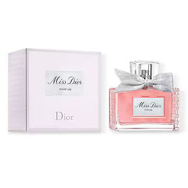 Miss Dior Parfum – Intense Floral, Fruity & Woody Notes