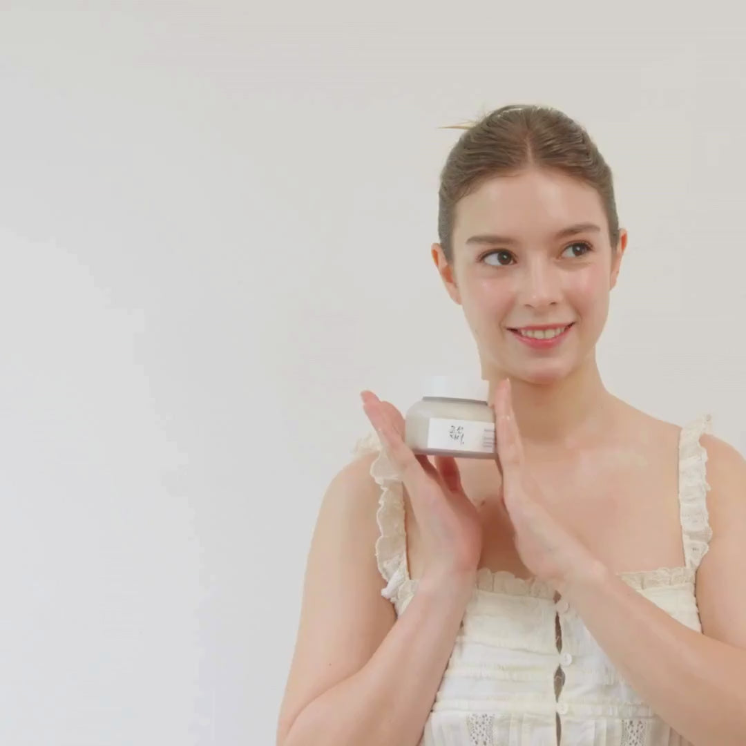 Load video: Refining Pore Care Duo