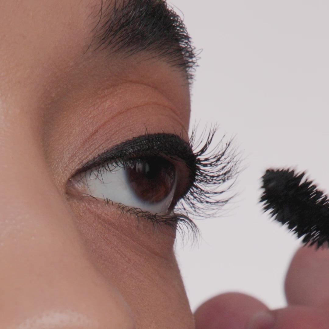 Load video: NARS Climax Extreme Mascara (Mini)