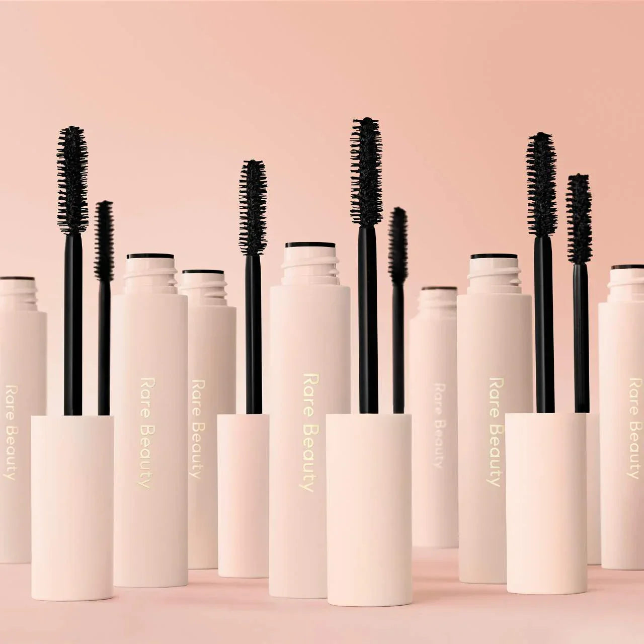 Perfect Strokes Universal Volumizing Mascara