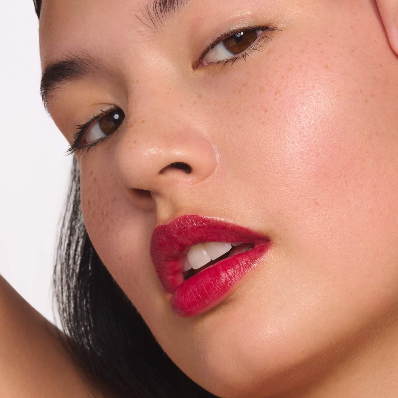 Hydrating Water Lip Stain Kiss-Proof & Matte Finish